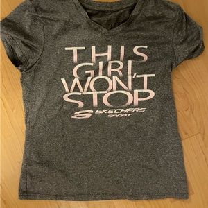 Gray sketchers running shirt size small